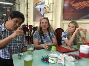 hanoi-pub-tour guide-ansova travel