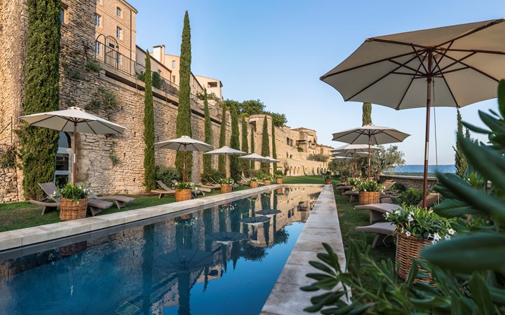 bastide-de-gordes-luxury-hotel-france