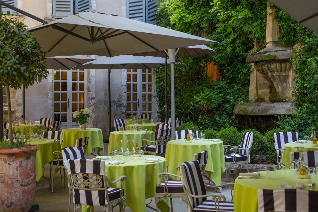 hotel d'europe-luxury hotel avignon france