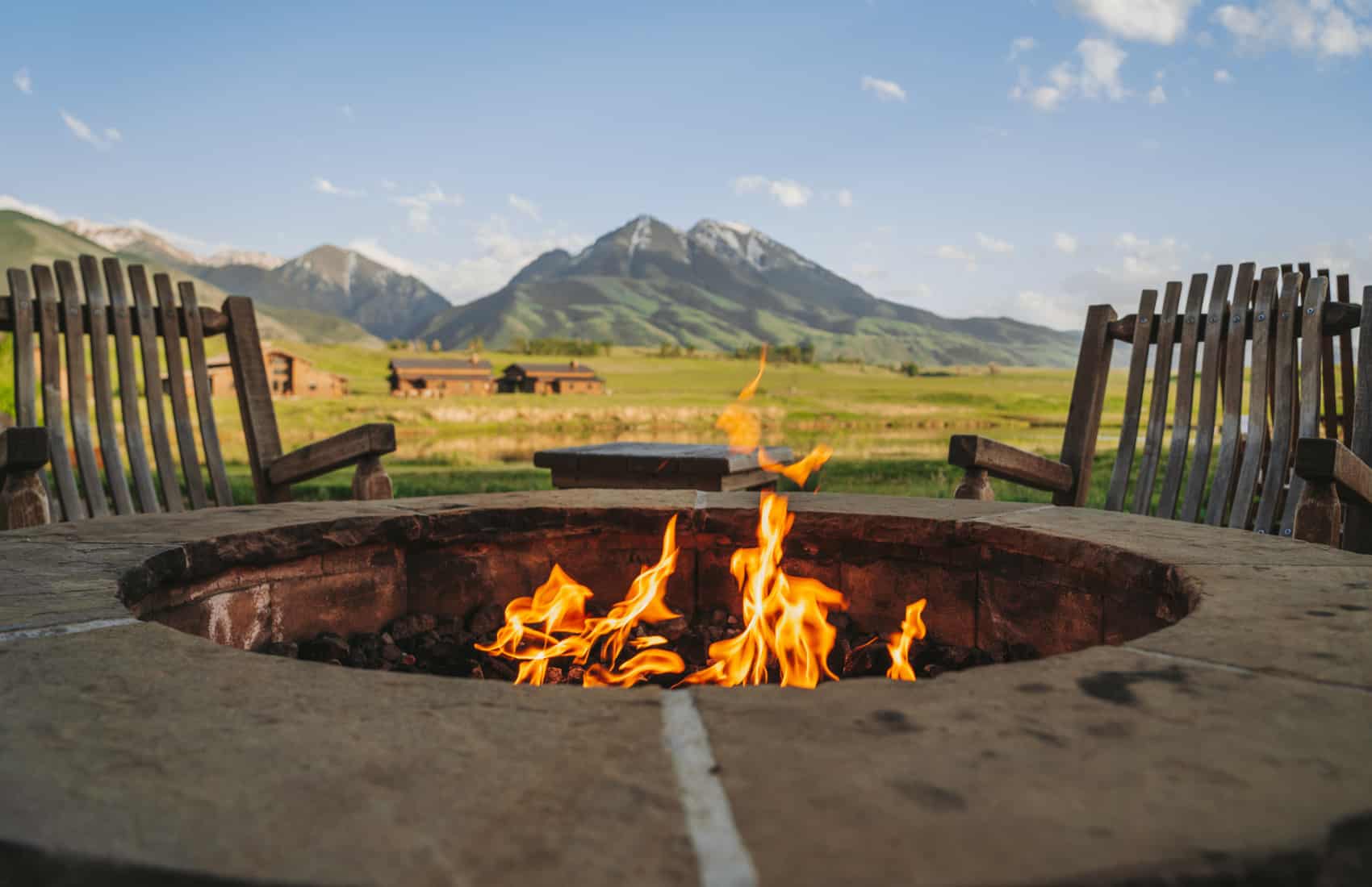 sage lodge in montana- luxury resorts nature